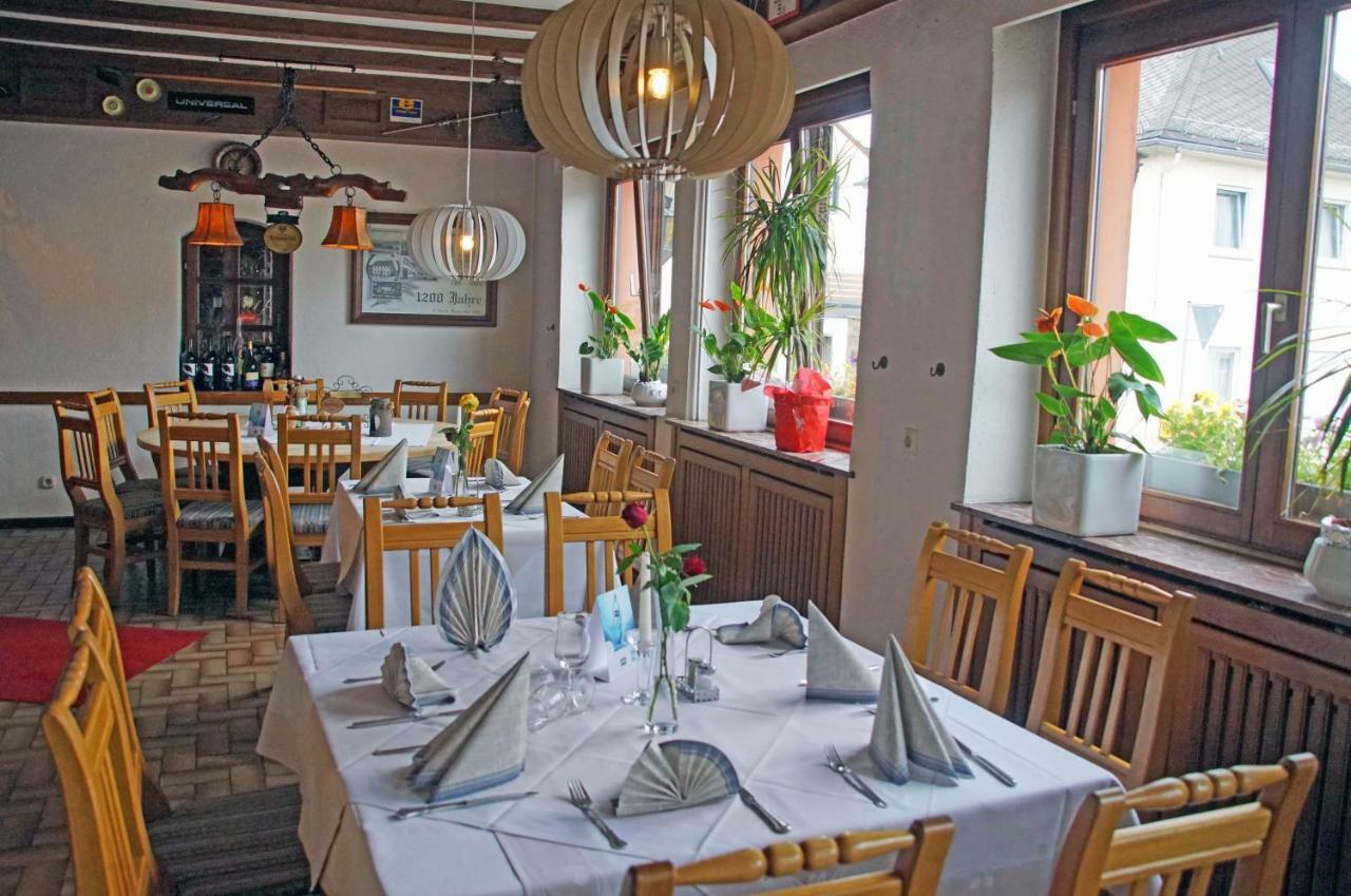 Hotel Zur Post Limburg Bad Camberg Hunfelden エクステリア 写真