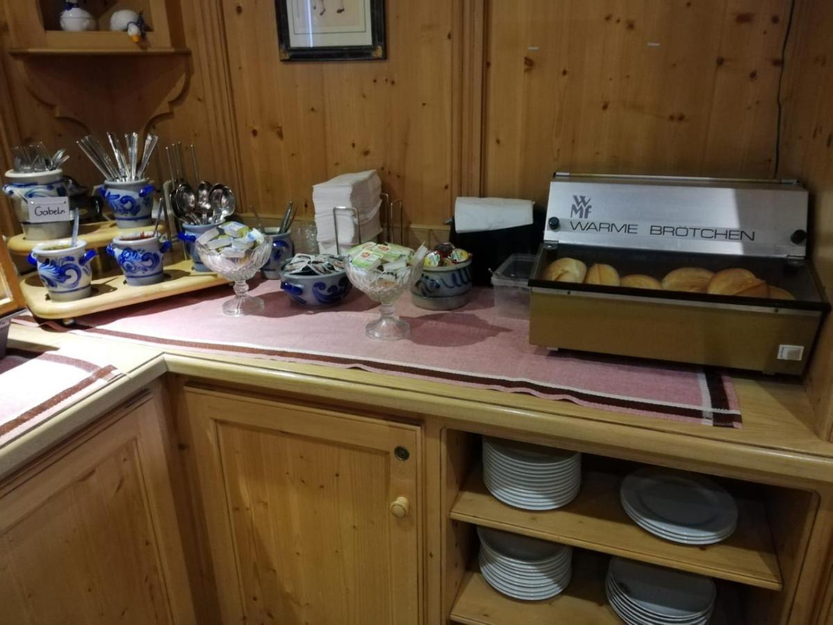 Hotel Zur Post Limburg Bad Camberg Hunfelden エクステリア 写真